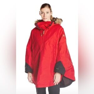 Fjallraven Women’s LUHKKA Jacket/Poncho